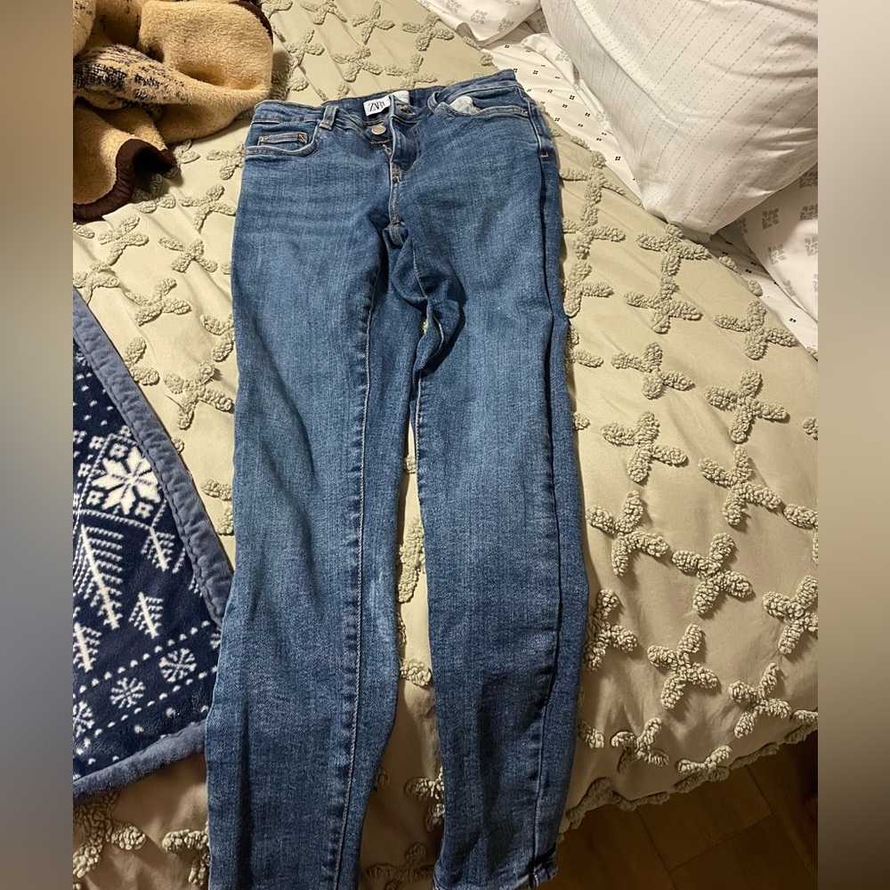 Zara Women's Blue Skinny Jeans